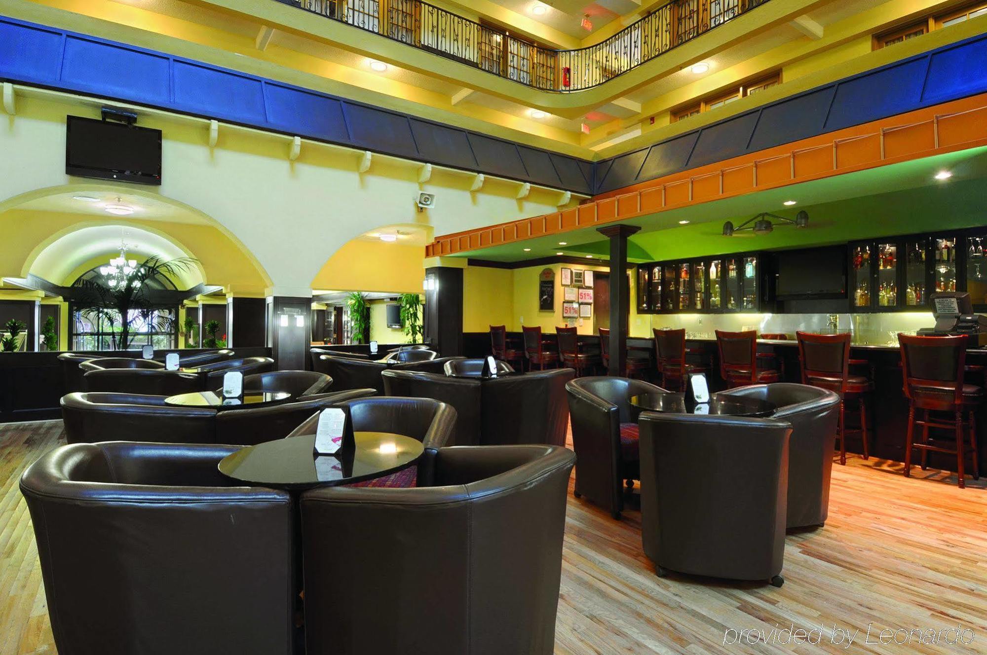 Crowne Plaza Suites Houston - Near Sugar Land Ristorante foto